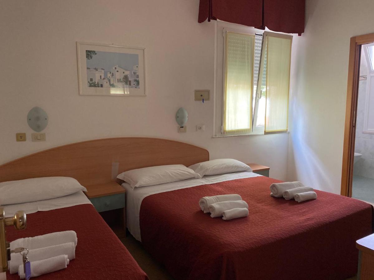מילאנו מריטימה Hotel Chery מראה חיצוני תמונה