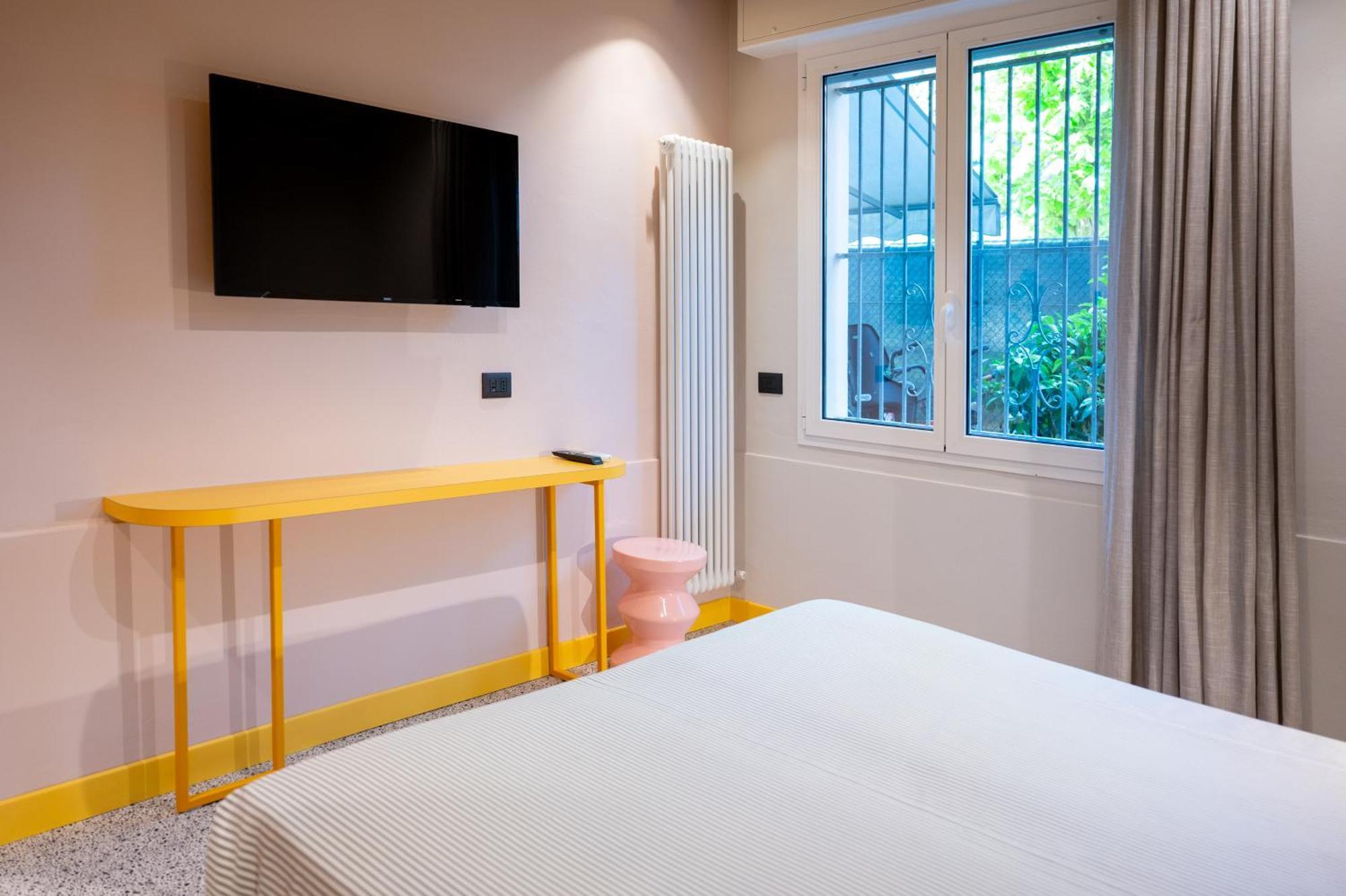 מילאנו מריטימה Hotel Chery מראה חיצוני תמונה