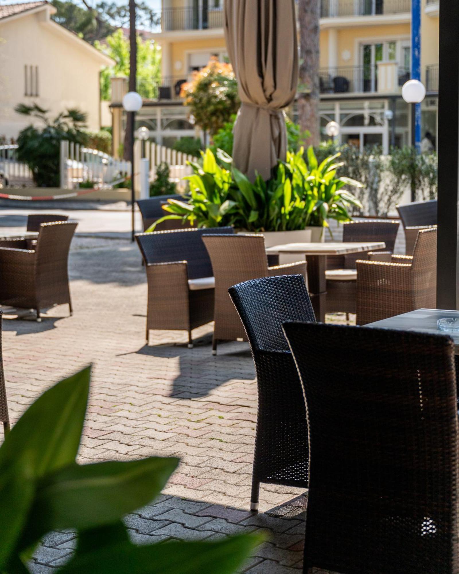 מילאנו מריטימה Hotel Chery מראה חיצוני תמונה